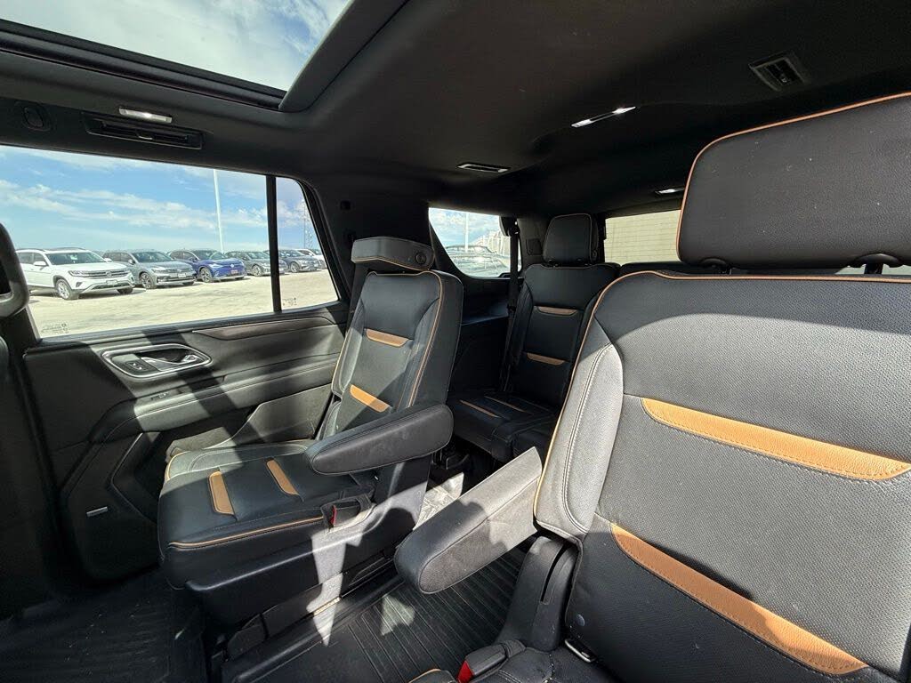 2021 GMC Yukon AT4 – Premium Full-Size SUV