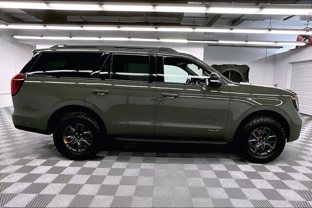 2025 Ford Expedition Tremor 4WD