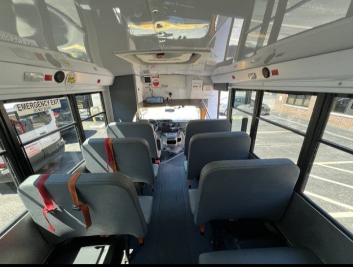 2016 Ford E-350 School Bus