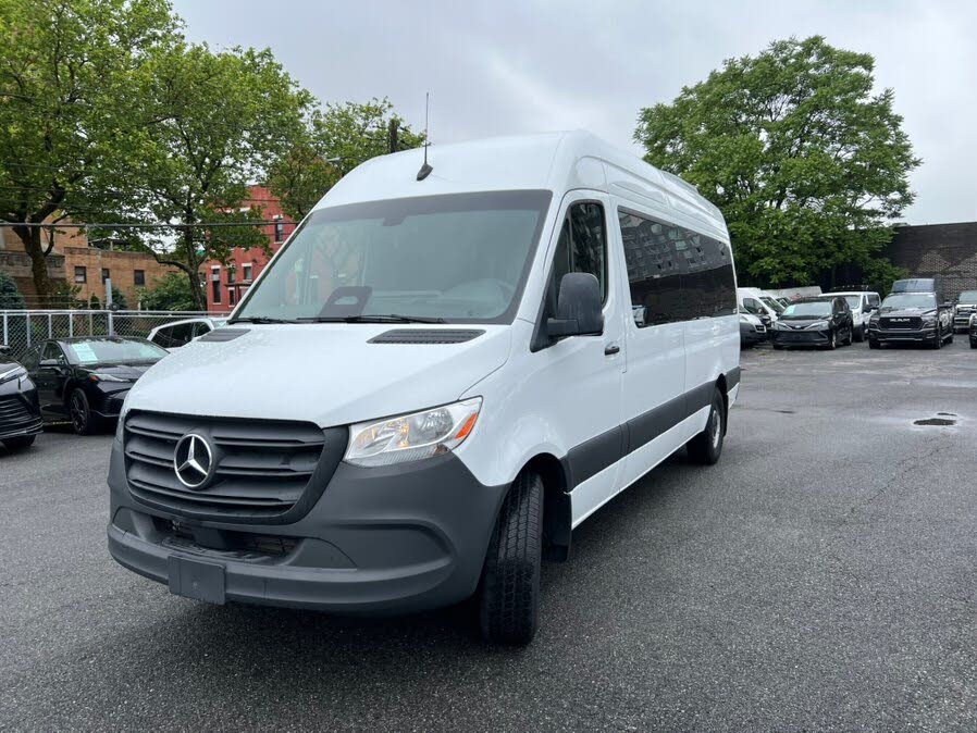 Premium 2025 Mercedes-Benz Sprinter 2500 170 Passenger Van