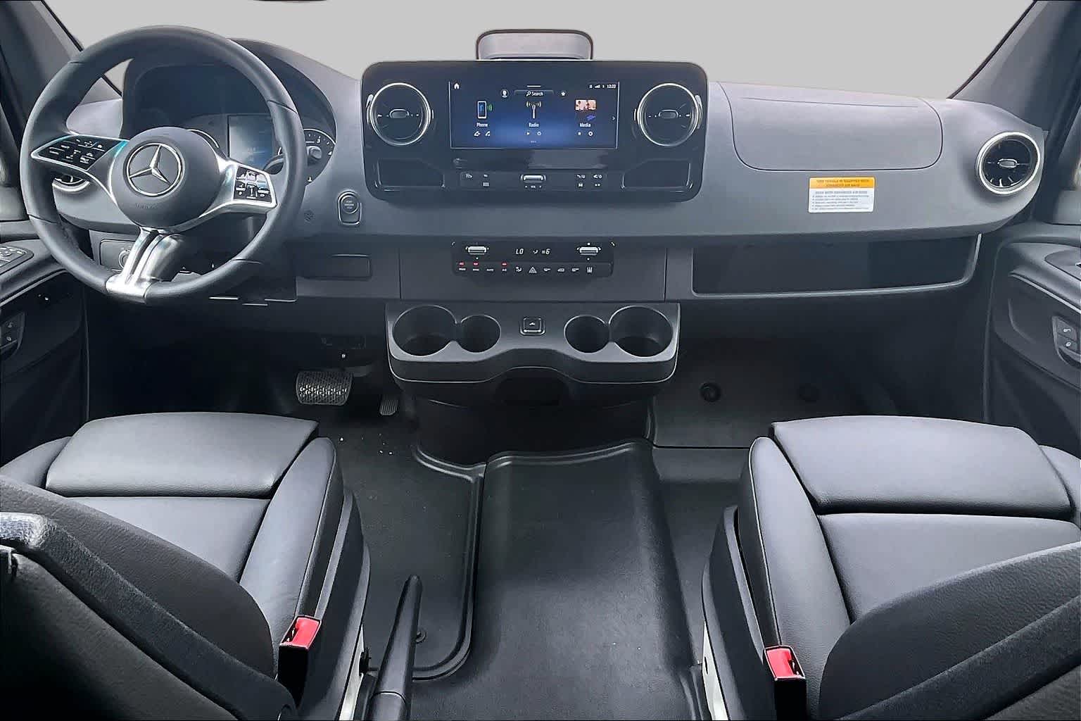2025 Mercedes-Benz Sprinter 2500 144