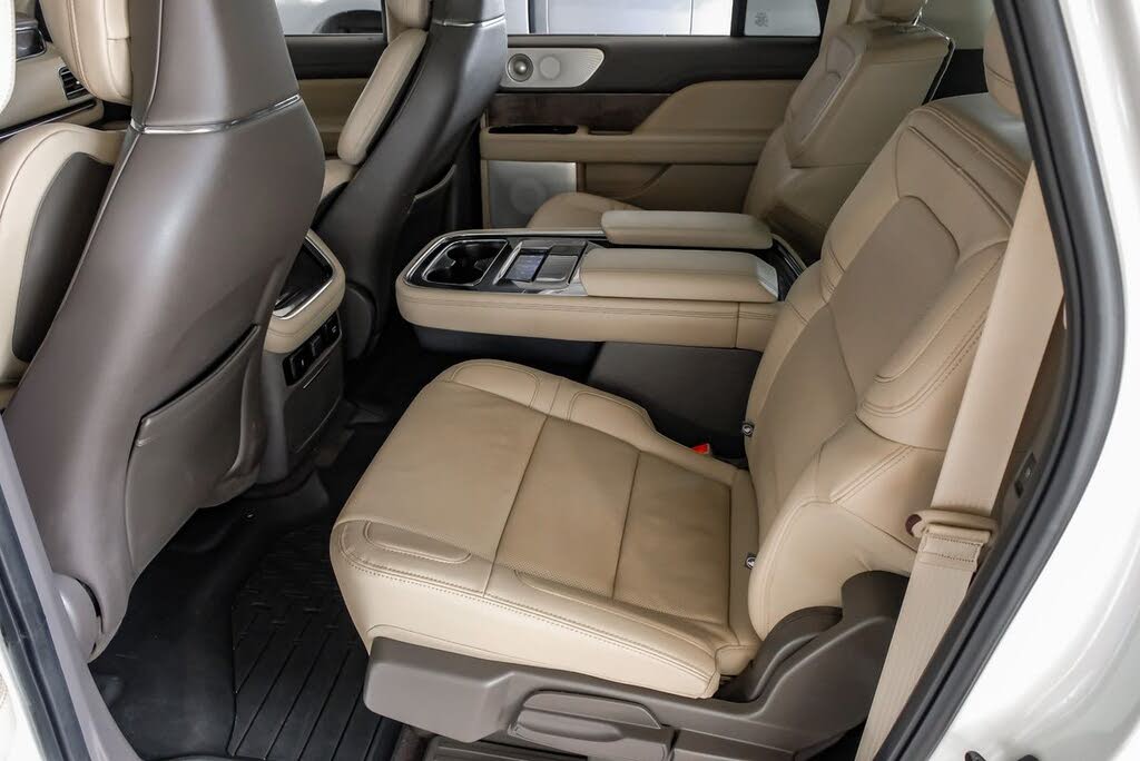 2022 Lincoln Navigator L Reserve