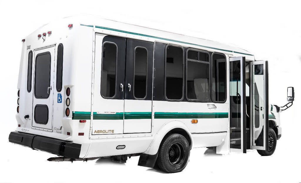 Reliable 2016 Ford E-350 Super Duty Shuttle Bus