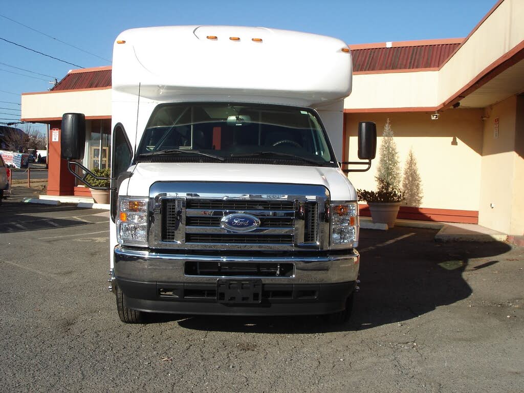 2024 Ford E-Series E-450 Shuttle Bus with 7.3L V8 Engine