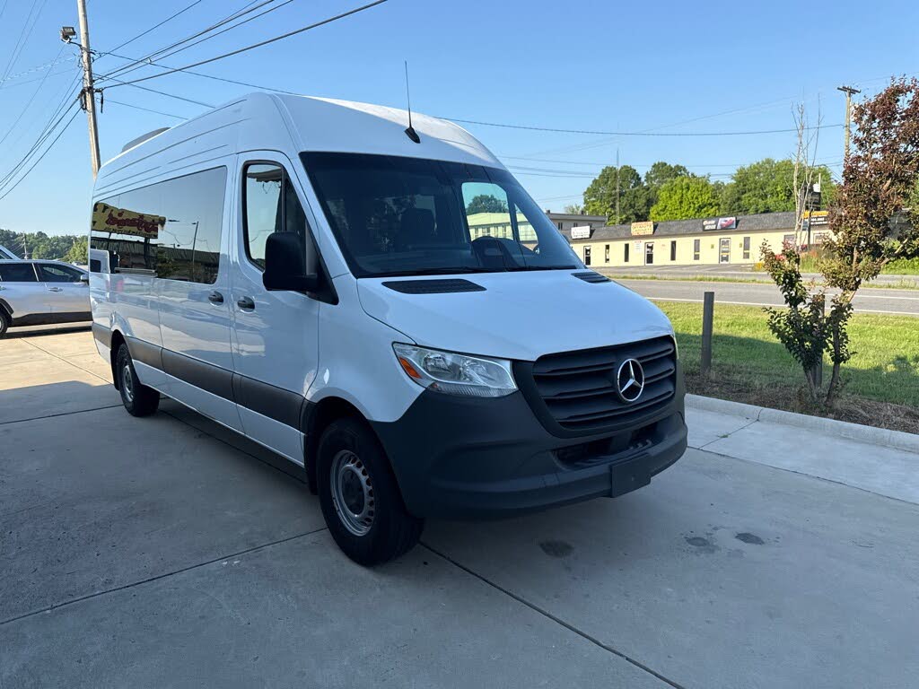 2025 Mercedes-Benz Sprinter 2500 170 High Roof Passenger Van RWD