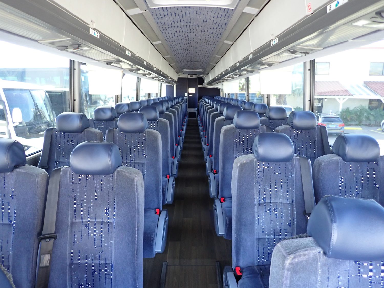 2016 MCI J4500 Highway Coach