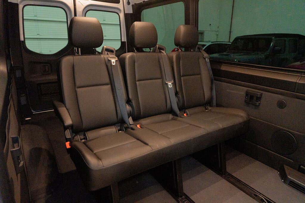 2019 Mercedes-Benz Sprinter 2500 170 V6 High Roof Passenger Van RWD