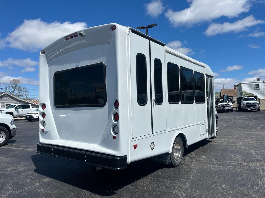 2019 Ford E-Series Chassis E-350 Super Duty 138 Cutaway RWD
