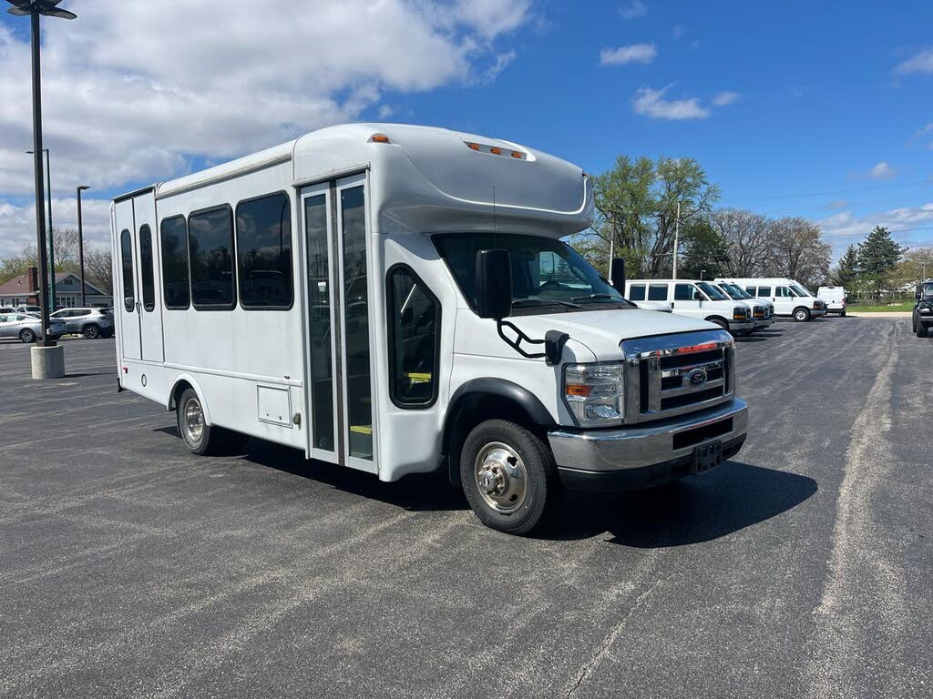 2019 Ford E-Series Chassis E-350 Super Duty 138 Cutaway RWD