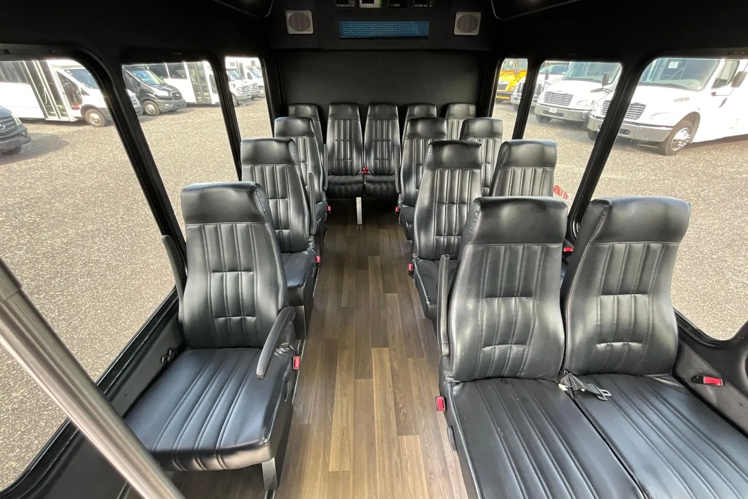 Well-Maintained 2022 Ford E350 Glaval PRIMETIME Shuttle Bus