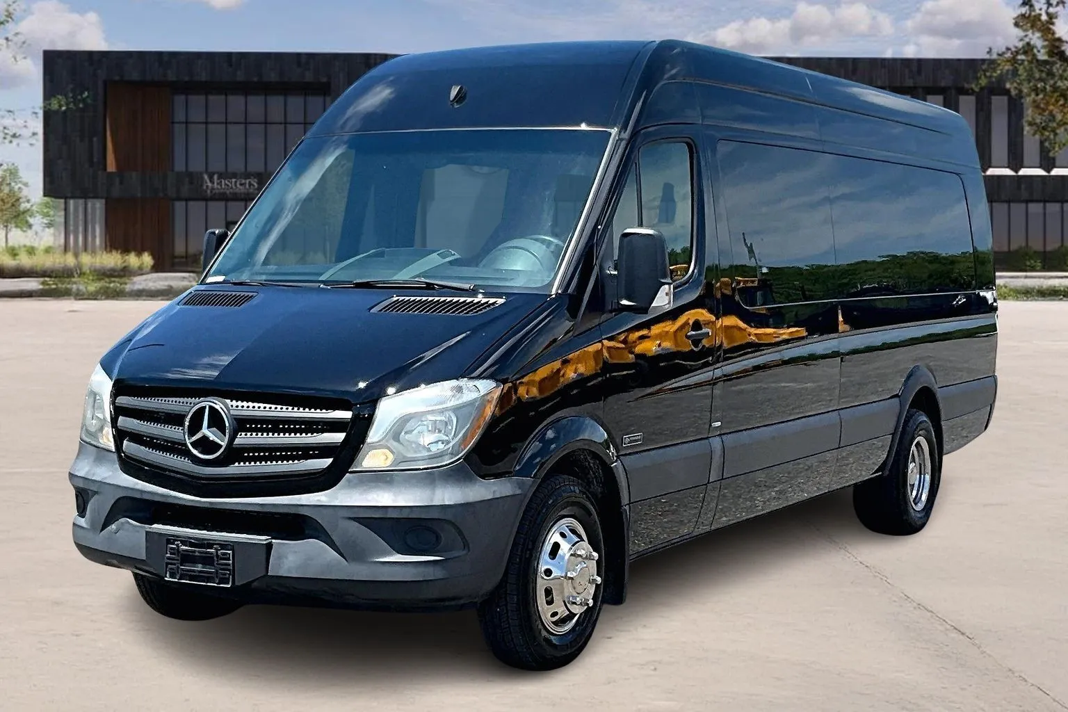 2016 Mercedes-Benz Sprinter – Spacious 14 Passenger Van