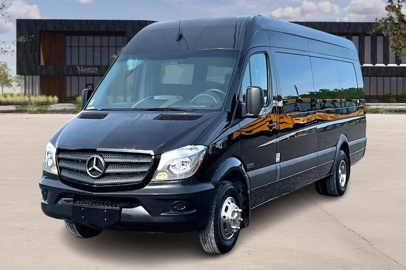 Reliable 2017 Mercedes-Benz Sprinter 14-Passenger Van