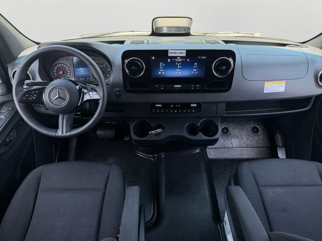 2025 Mercedes-Benz Sprinter 2500 170 High Roof Passenger Van RWD