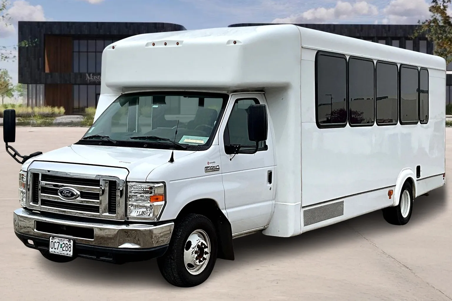 2019 Ford E450 Shuttle Bus with 6.8L Gas Engine