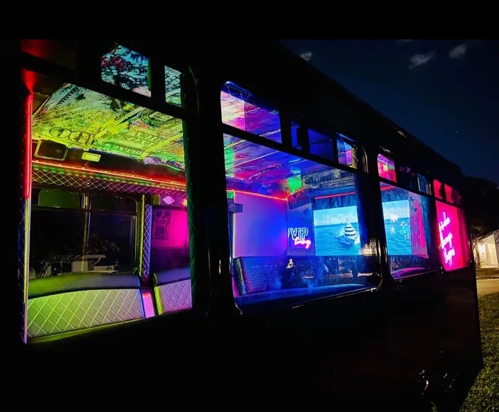 2013 Ford E-450 Party Bus