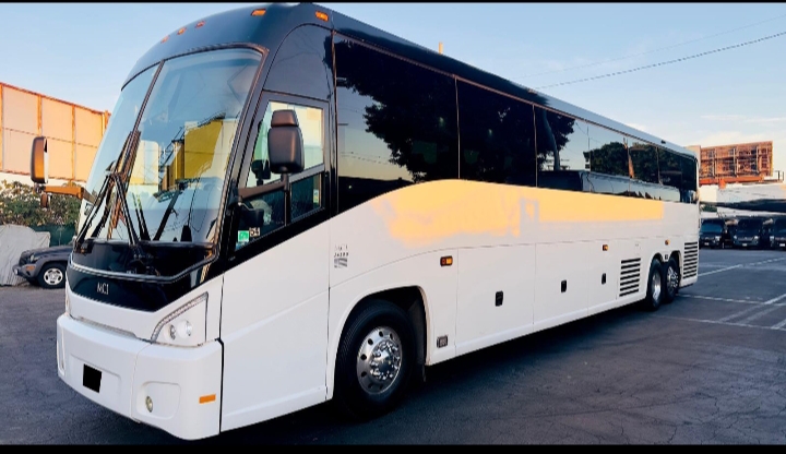 2019 MCI J4500 Motorcoach