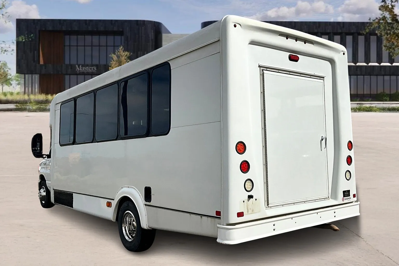 2018 Ford E450 Commercial Shuttle Bus with 6.8L Gas Engine