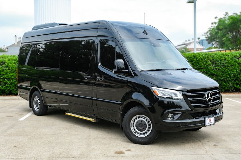 2022 Mercedes-Benz Sprinter 2500 V6 Diesel Passenger Van