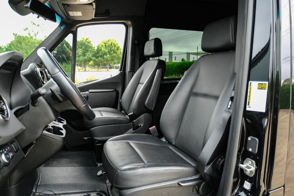 2022 Mercedes-Benz Sprinter 2500 V6 Diesel Passenger Van