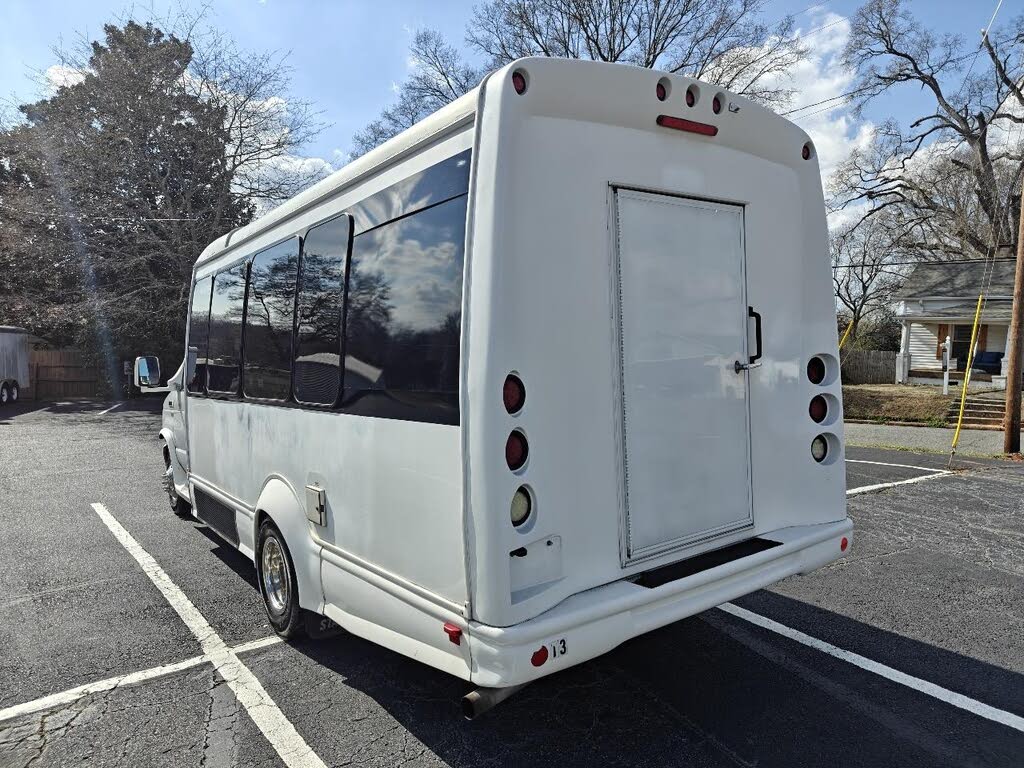 2015 Ford E-Series Chassis E-350 Super Duty 138 Cutaway RWD
