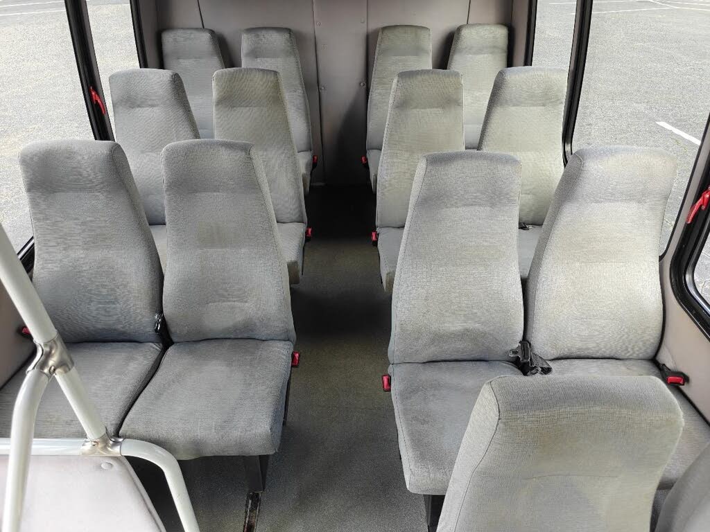 2015 Ford E-Series Chassis E-350 Super Duty 138 Cutaway RWD