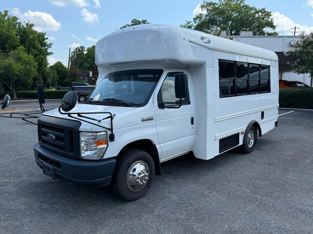 2019 Ford E-Series Chassis E-350 Super Duty 138 Cutaway RWD