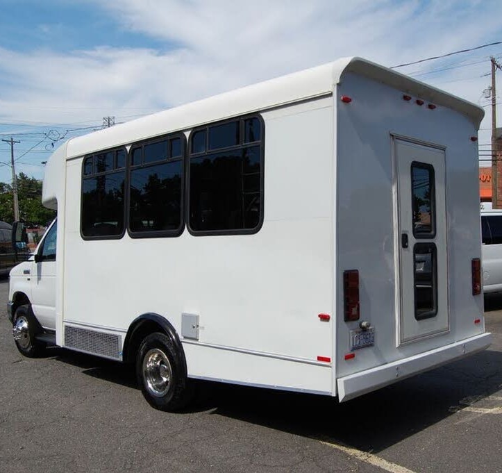 2016 Ford E-Series Chassis E-350 Super Duty 138 Cutaway RWD