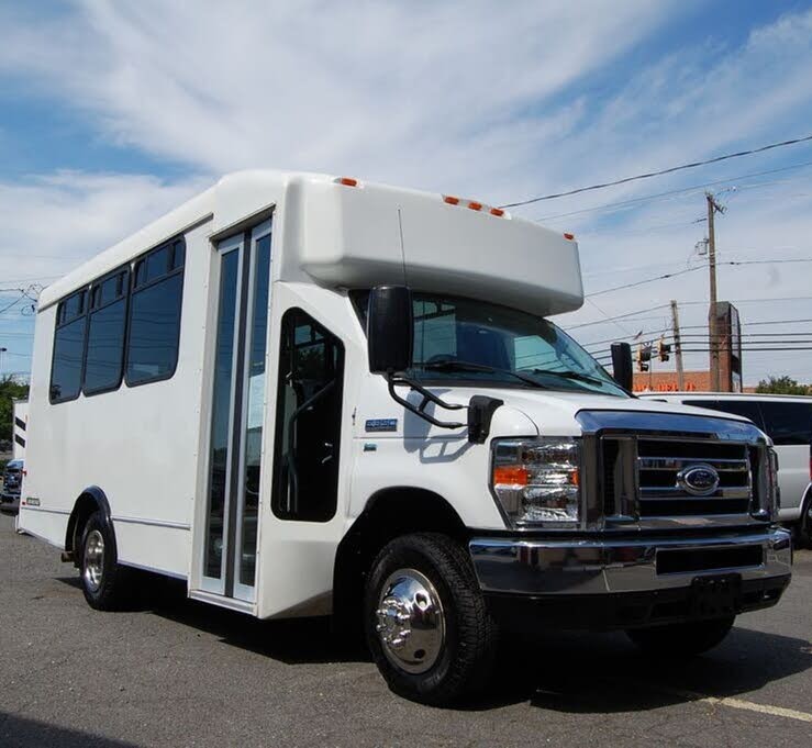 2016 Ford E-Series Chassis E-350 Super Duty 138 Cutaway RWD