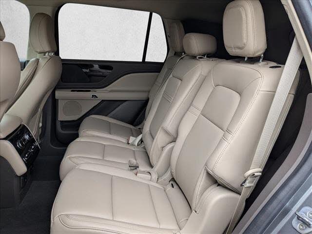 2023 Lincoln Aviator Standard AWD