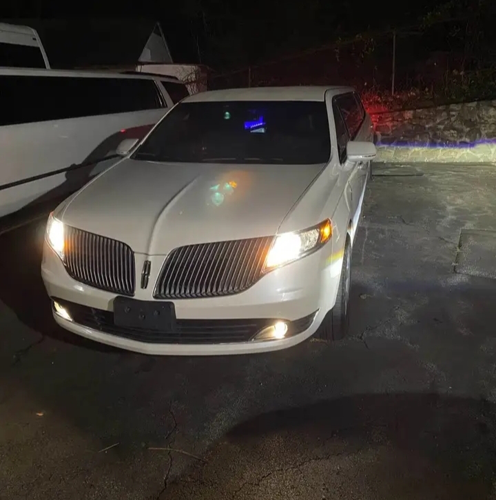 2016 Lincoln MKT Limousine For Sale
