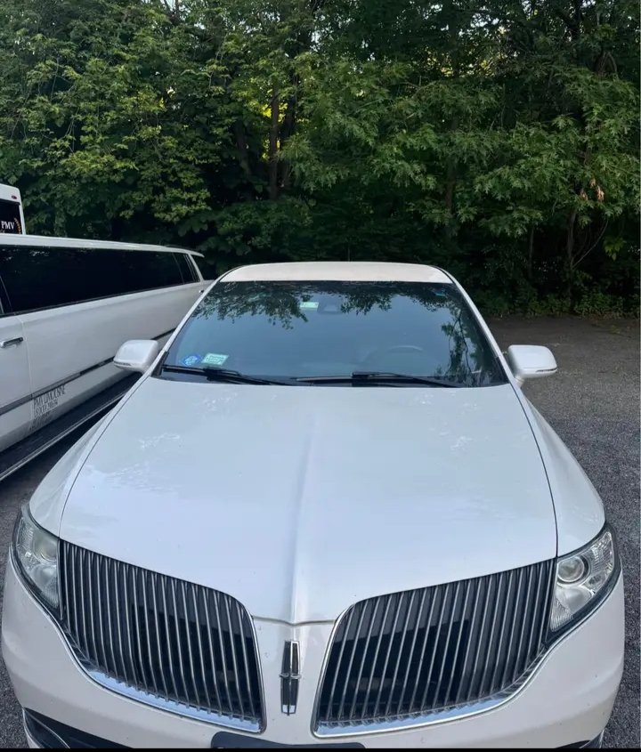 2016 Lincoln MKT Limousine For Sale