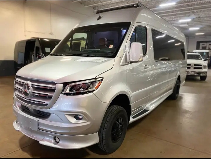 2023 Mercedes Benz Sprinter
