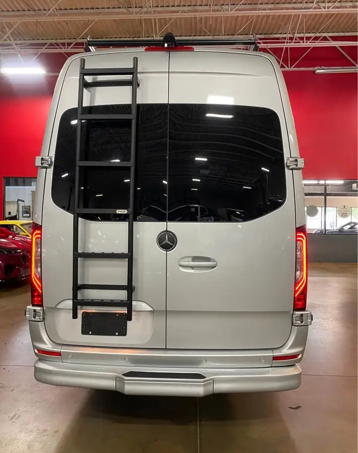 2023 Mercedes Benz Sprinter
