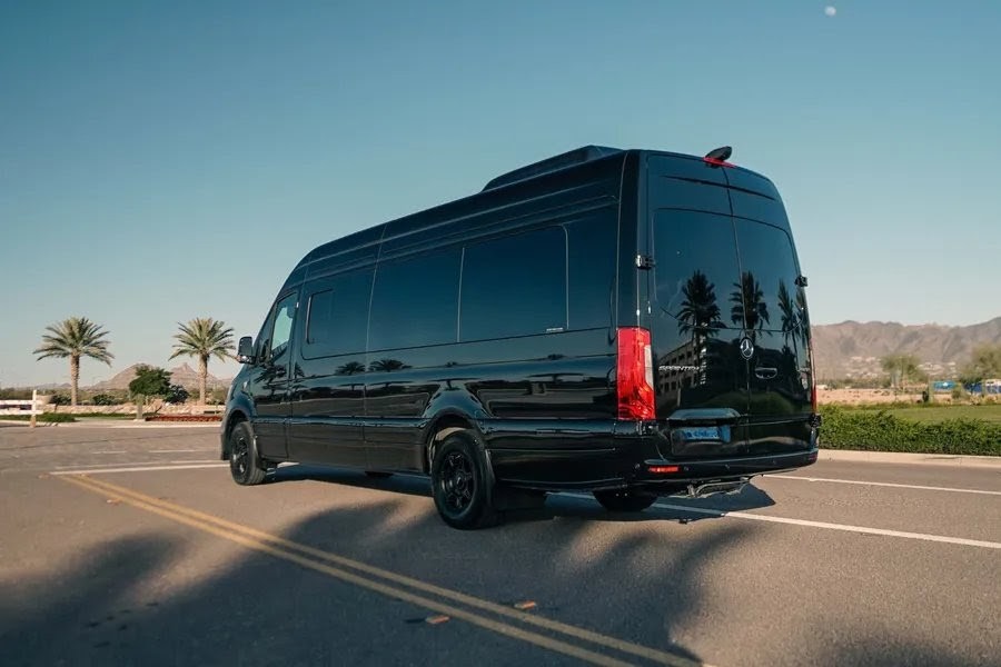 2025 Mercedes-Benz Sprinter RWD