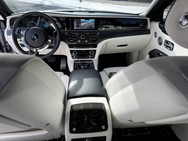 2023 Rolls-Royce Ghost Black Badge AWD-Sedan