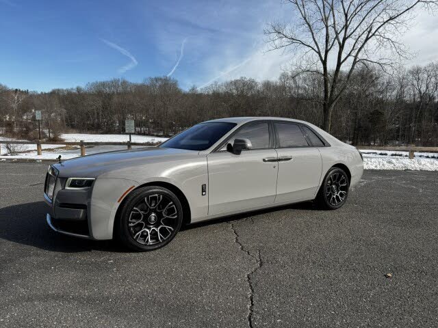 2023 Rolls-Royce Ghost Black Badge AWD-Sedan