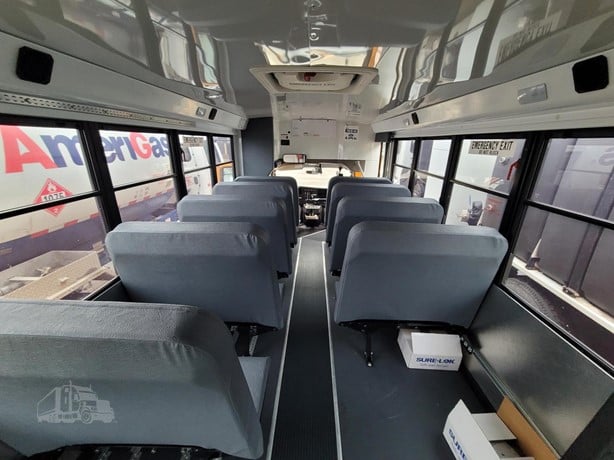 2025 Chevrolet Express 4500