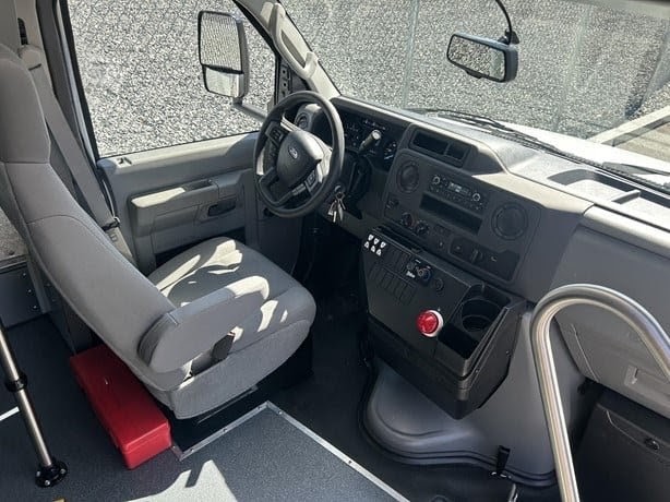 2026 Ford E-450