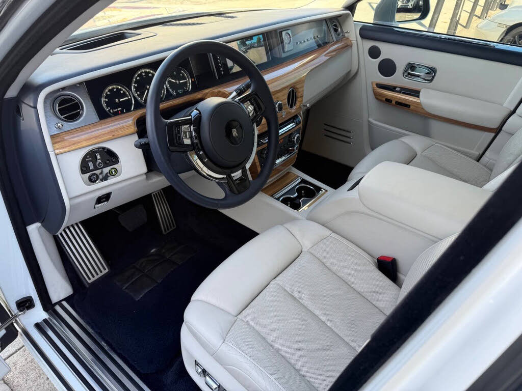 2018 Rolls-Royce Phantom RWD -Electric Sedan