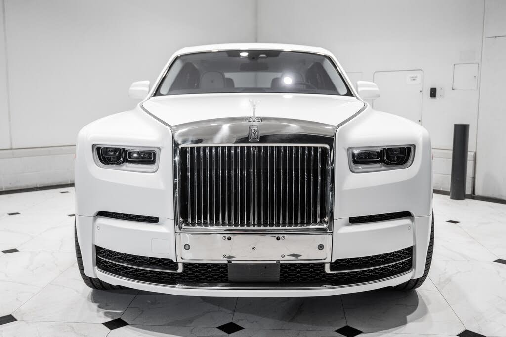 2018 Rolls-Royce Phantom RWD – Luxury Sedan