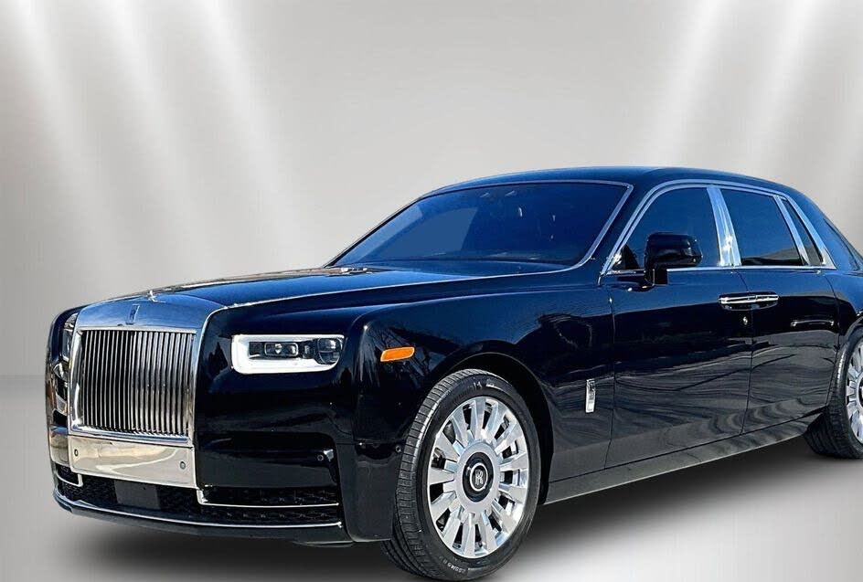 2020 Rolls-Royce Phantom RWD – Timeless Luxury & V12 Power