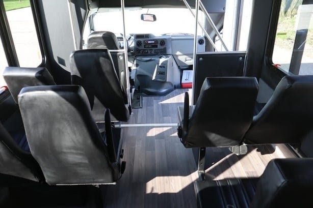 2023 Ford E-450
