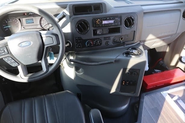 2023 Ford E-450