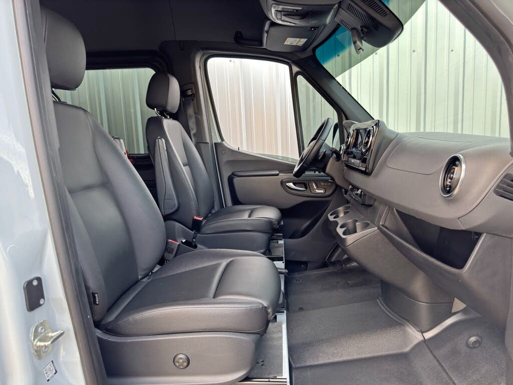 Premium 2022 Mercedes-Benz Sprinter 1500 High Roof RWD