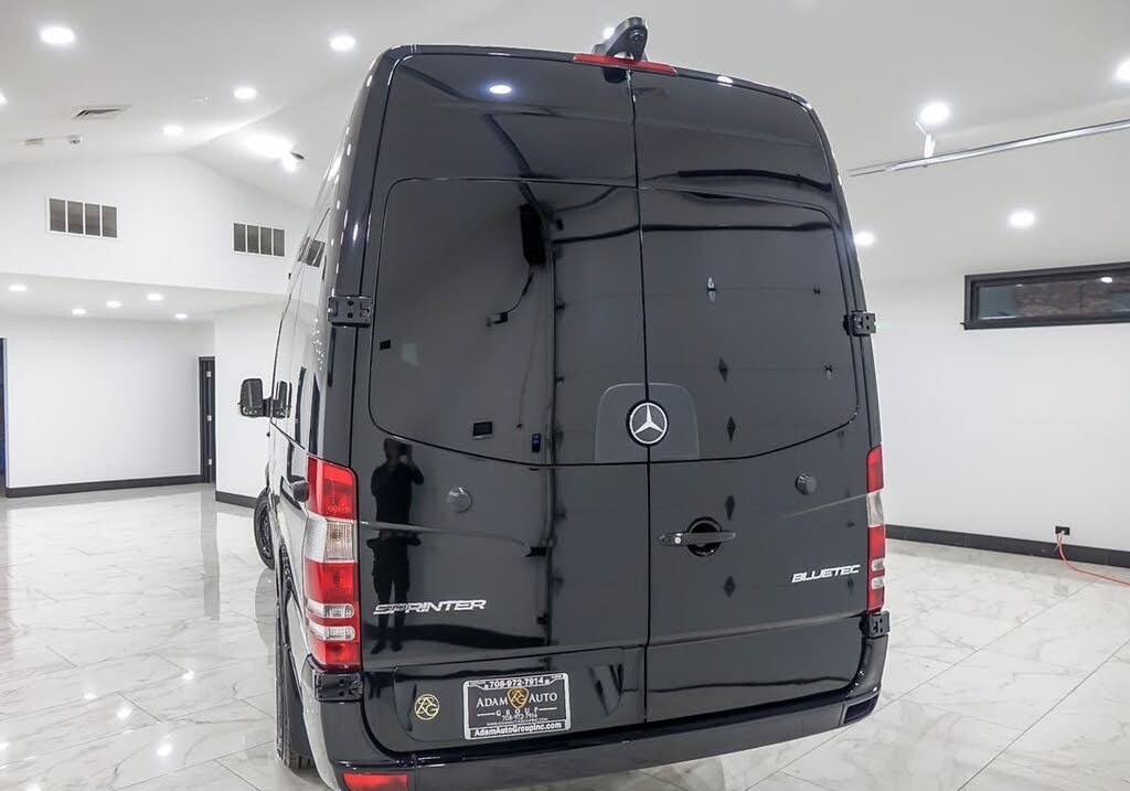 2016 Mercedes-Benz Sprinter 2500 Passenger Van – Reliable & Spacious