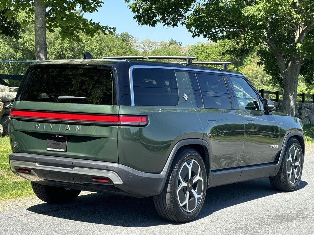 2024 Rivian R1S Adventure Dual Motor AWD-SUV