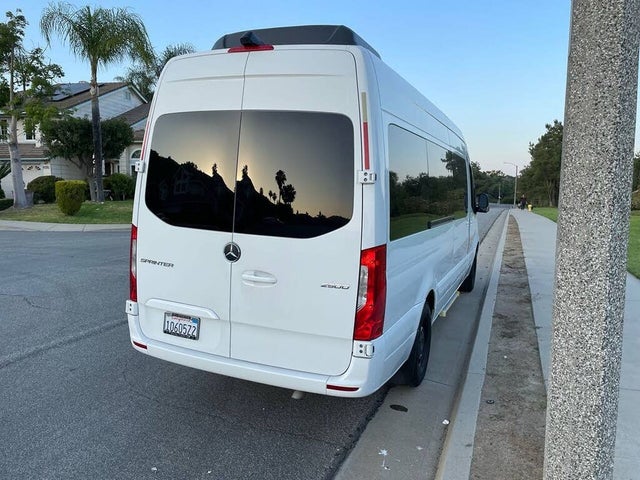 Spacious 2019 Mercedes-Benz Sprinter 170 High Roof Van