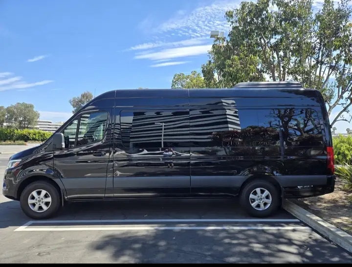 2023 Mercedes Benz Sprinter