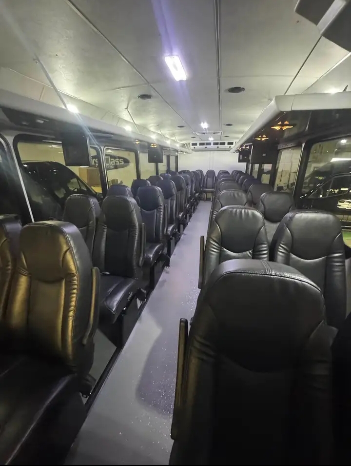 2017 Freightliner SC2 Shuttle Bus