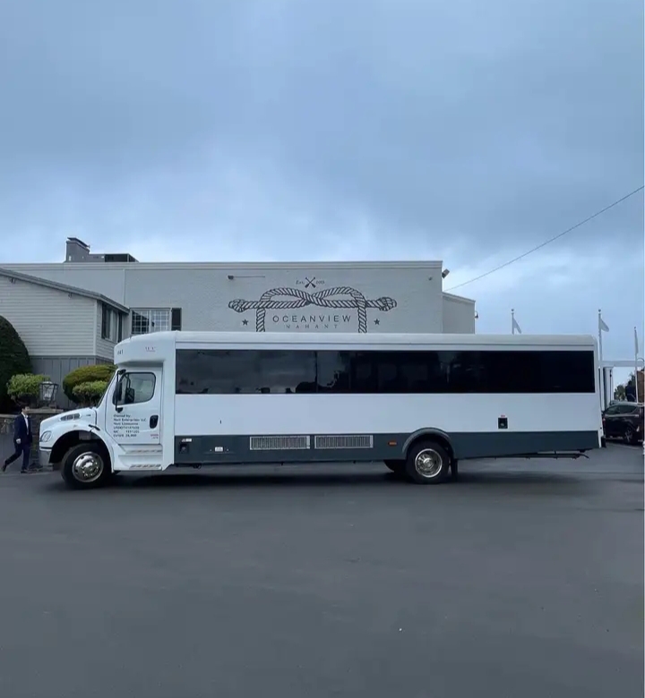 2017 Freightliner SC2 Shuttle Bus